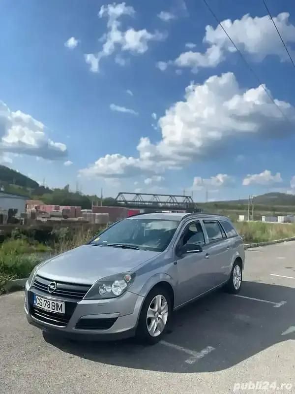 Utilizat 2005 Opel Astra Break | 1.800 EUR (Preț OK) - Imagine 1/4