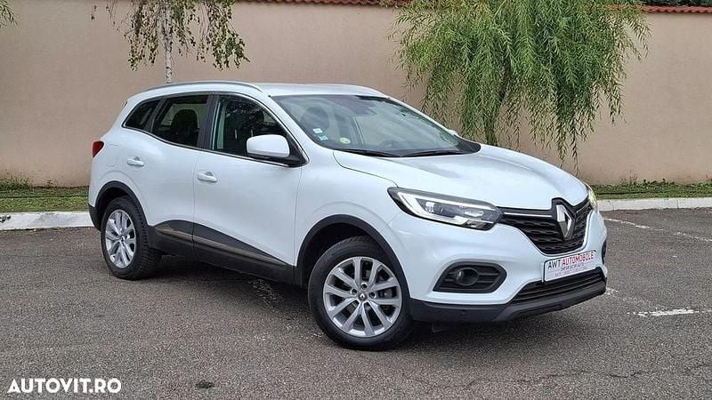 Culoarealb Utilizat 2019 Renault Kadjar Business SUV | 11.300 EUR (Preț bun) - Imagine 1/4