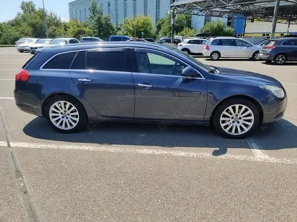 Second-hand Opel Insignia Sport 160 CP (117 kW) 2009 Albastru Break
