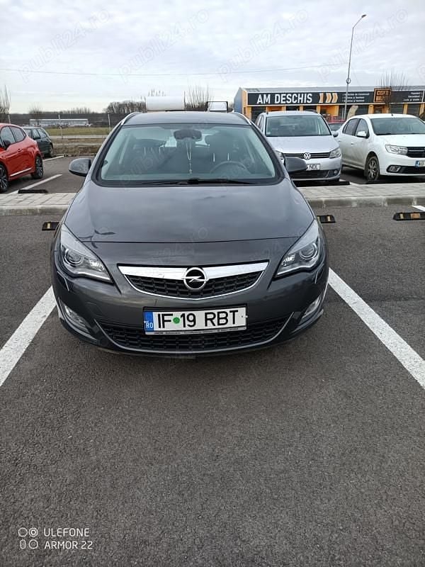 Second-hand Opel Astra 140 CP (102 kW) 2011 Break