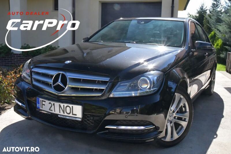 Negru Utilizat 2014 Mercedes C220 Avantgarde Berlinǎ | 9.480 EUR (Super Preț) - Imagine 1/4