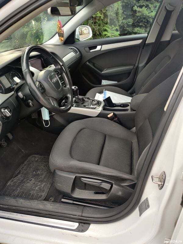 Alb Utilizat 2010 Audi A4 Break | 4.900 EUR - Imagine 1/4