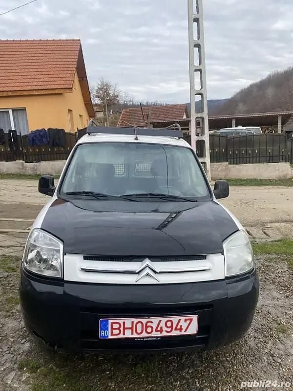 Second-hand 2004 Citroën Berlingo Monovolum | 1.100 EUR - Imagine 1/4