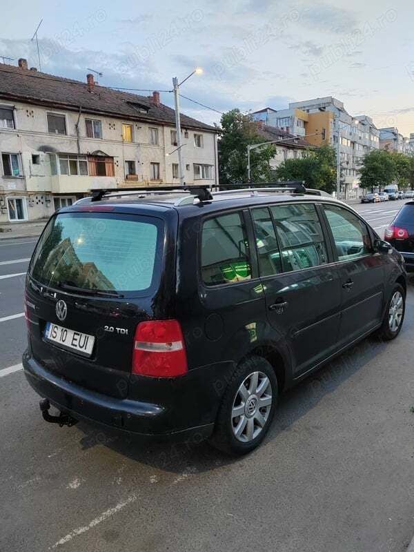 Negru Utilizat 2006 VW Touran Monovolum | 2.500 EUR (Preț OK) - Imagine 1/4