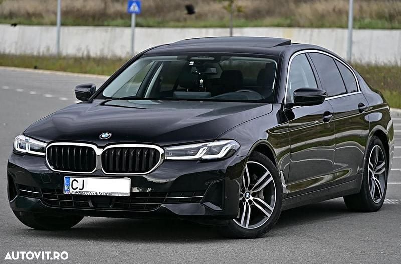 Culoarenegru Utilizat 2021 BMW 530 Luxury Line Berlinǎ | 34.000 EUR (Puțin scump) - Imagine 1/4