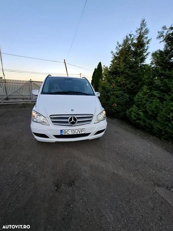 Culoarealb Utilizat 2012 Mercedes Viano Monovolum | 13.500 EUR (Preț OK) - Imagine 1/4