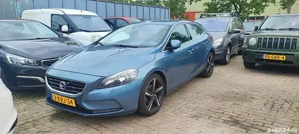 Utilizat 2014 Volvo V40 Break | 6.950 EUR - Imagine 1/4