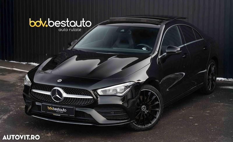 Culoarenegru Utilizat 2021 Mercedes CLA250e AMG line Berlinǎ | 27.990 EUR (Preț bun) - Imagine 1/4