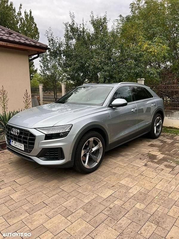 Culoaregri Utilizat 2023 Audi Q8 S-Line SUV | 63.000 EUR (Preț OK) - Imagine 1/4