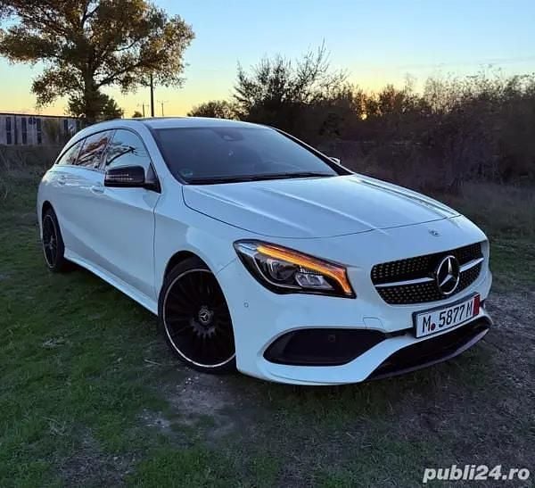 Alb Utilizat 2017 Mercedes CLA220 AMG Berlinǎ | 14.250 EUR (Preț bun) - Imagine 1/4