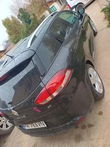 Negru Utilizat 2016 Renault Clio IV Berlinǎ | 5.800 EUR (Preț OK) - Imagine 1/3