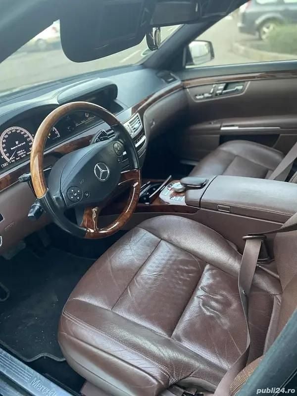 Second-hand Mercedes S450 350 CP (257 kW) 2011 Berlinǎ