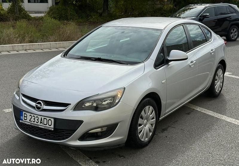 Culoaregri Utilizat 2019 Opel Astra Selection Berlinǎ | 6.800 EUR (Super Preț) - Imagine 1/4