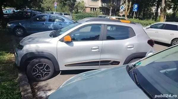 Second-hand Dacia Spring 33 kW (45 CP) 2023 Argintiu Hatchback