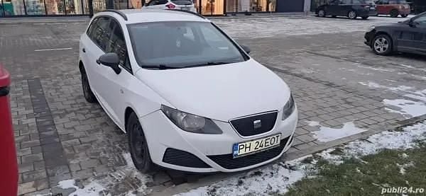 Utilizat 2012 Seat Ibiza ST Break | 2.300 EUR (Preț bun) - Imagine 1/4