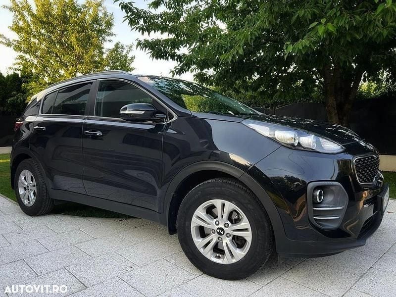 Negru Utilizat 2017 Kia Sportage Plus SUV | 14.300 EUR (Preț bun) - Imagine 1/4