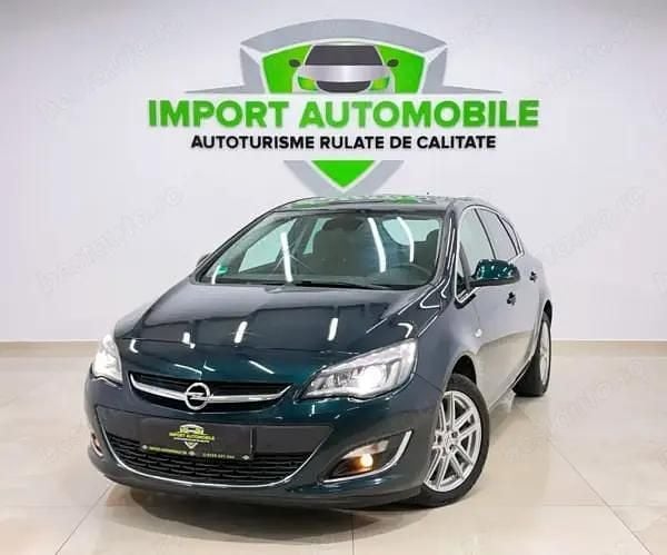 Second-hand Opel Astra 140 CP (102 kW) 2014 Culoareverde Hatchback