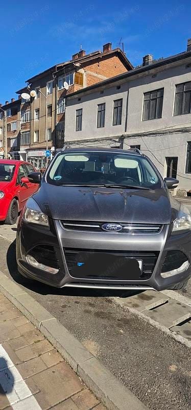 Gri Utilizat 2013 Ford Kuga SUV | 8.000 EUR (Preț OK) - Imagine 1/4