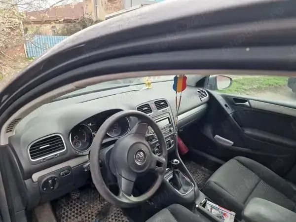 Utilizat 2010 VW Golf VI Hatchback | 3.400 EUR (Preț bun) - Imagine 1/4
