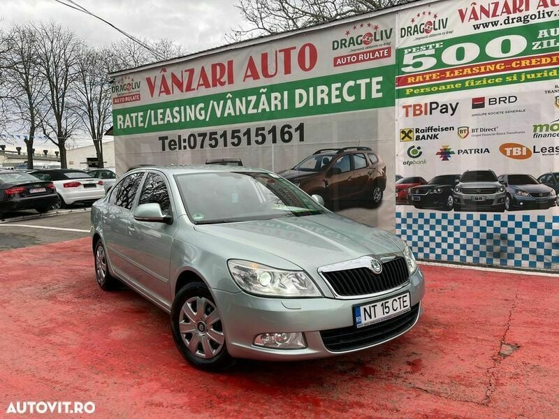 Verde Utilizat 2010 Skoda Octavia Berlinǎ | 5.999 EUR (Scump) - Imagine 1/4