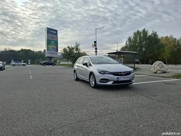 Second-hand Opel Astra 110 CP (80 kW) 2021 Hatchback