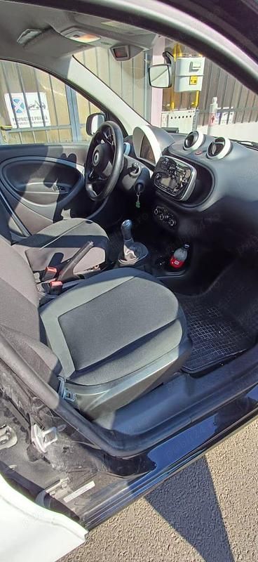 Second-hand Smart ForFour 61 CP (44 kW) 2016 Hatchback