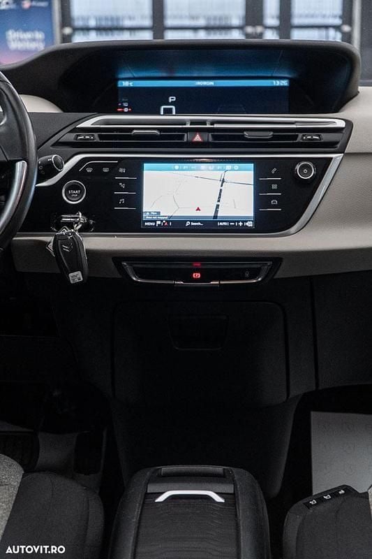 Second-hand Citroën C4 SpaceTourer 131 CP (96 kW) 2020 Culoarenegru Monovolum