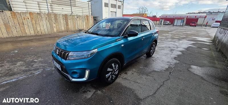 Culoarealbastru Utilizat 2021 Suzuki Vitara SUV | 14.900 EUR (Preț bun) - Imagine 1/4