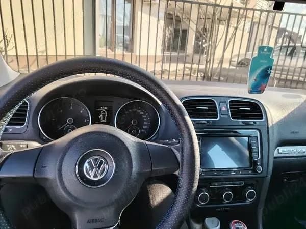 Second-hand VW Golf VI 105 CP (77 kW) 2011 Albastru Hatchback