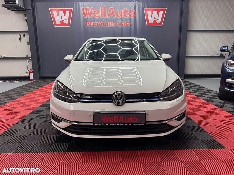 Culoarealb Utilizat 2019 VW Golf VII Trendline Hatchback | 12.900 EUR (Preț bun) - Imagine 1/4