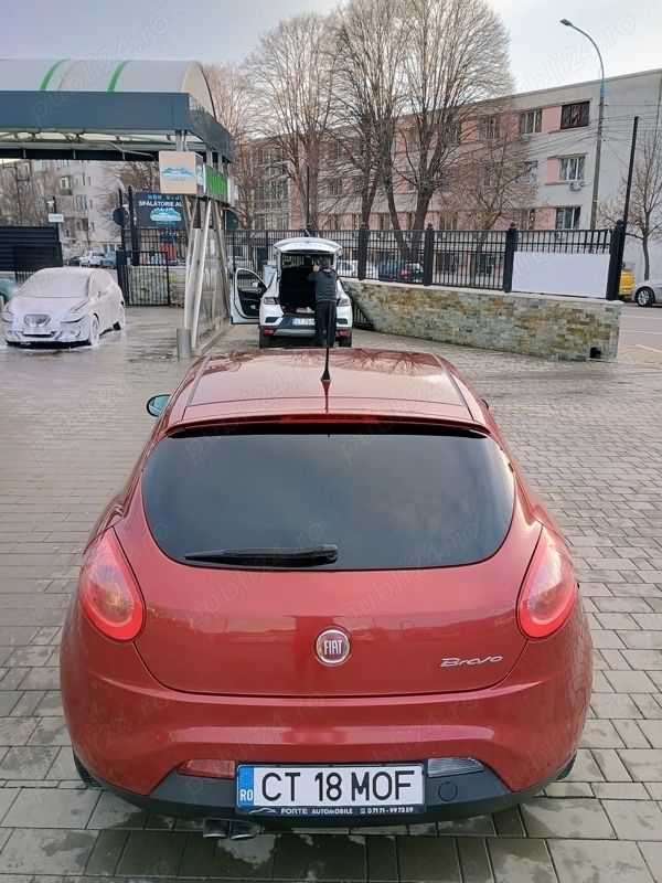 Second-hand Fiat Bravo 165 CP (121 kW) 2009 Rosu Hatchback