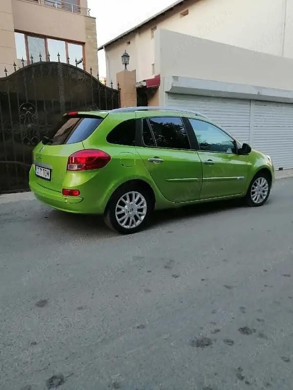 Second-hand Renault Clio GrandTour 103 CP (75 kW) 2009 Break