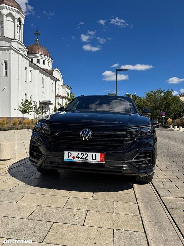 Culoarealte culori Utilizat 2020 VW Touareg R SUV | 56.500 EUR (Preț OK) - Imagine 1/4