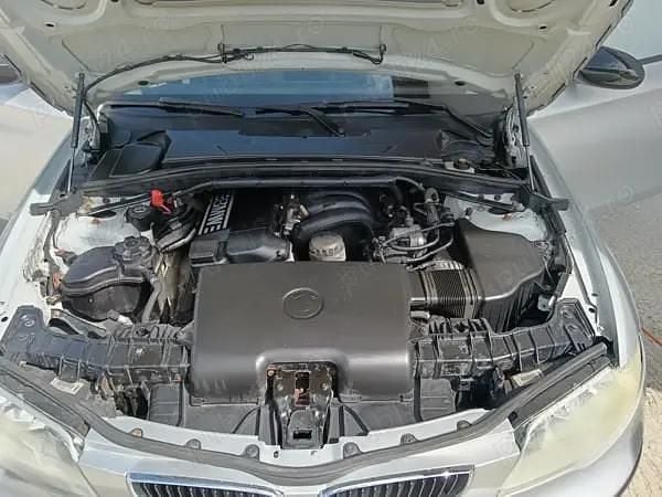 Utilizat 2006 BMW 116 Hatchback | 2.150 EUR - Imagine 1/4