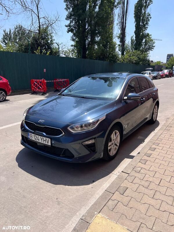 Albastru Utilizat 2019 Kia Ceed Sportswagon Edition 7 Break | 12.250 EUR - Imagine 1/4
