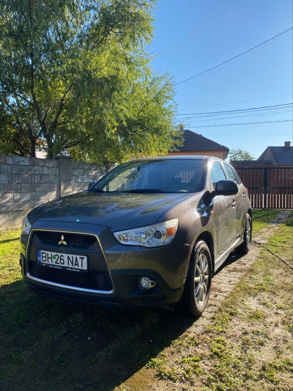 Utilizat 2011 Mitsubishi ASX SUV | 5.800 EUR (Preț OK) - Imagine 1/4