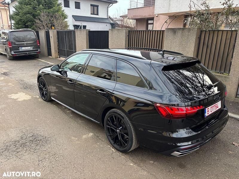 Second-hand Audi A4 S-Line 150 CP (110 kW) 2021 Culoarenegru Break