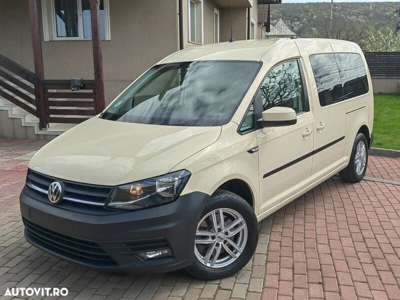 Bej Utilizat 2016 VW Caddy Maxi Family Monovolum | 8.500 EUR - Imagine 1/4