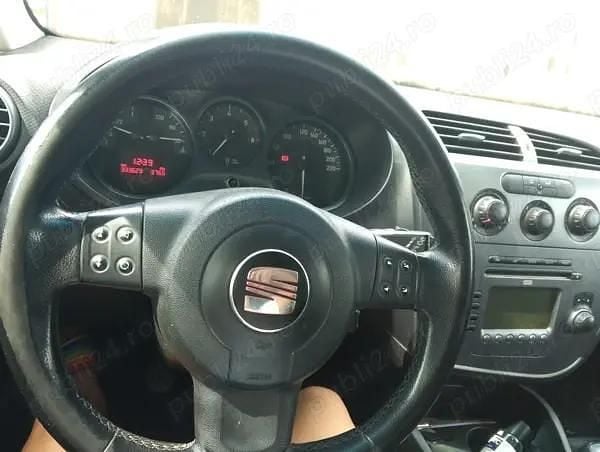 Utilizat 2008 Seat Leon | 3.000 EUR (Preț OK) - Imagine 1/4