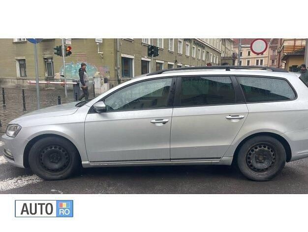 Second-hand VW Passat 140 CP (102 kW) 2012 Gri Break