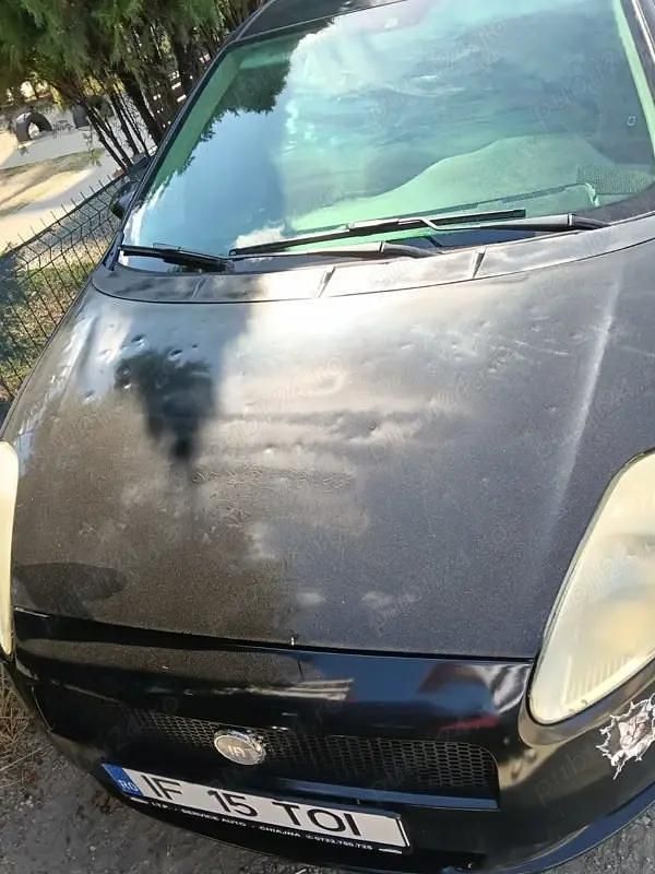 Utilizat 2008 Fiat Grande Punto Hatchback | 750 EUR - Imagine 1/4