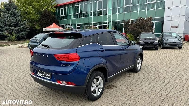 Nouă DFSK Fengon 106 CP (77 kW) 2025 Culoarealbastru SUV