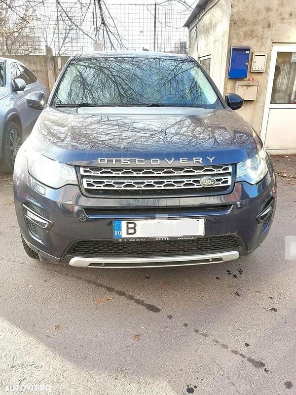 Second-hand Land Rover Discovery Sport 190 CP (139 kW) 2015 Culoarealbastru SUV