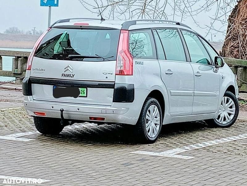 Second-hand Citroën Grand C4 Picasso Exclusive 149 CP (109 kW) 2011 Culoaregri Monovolum