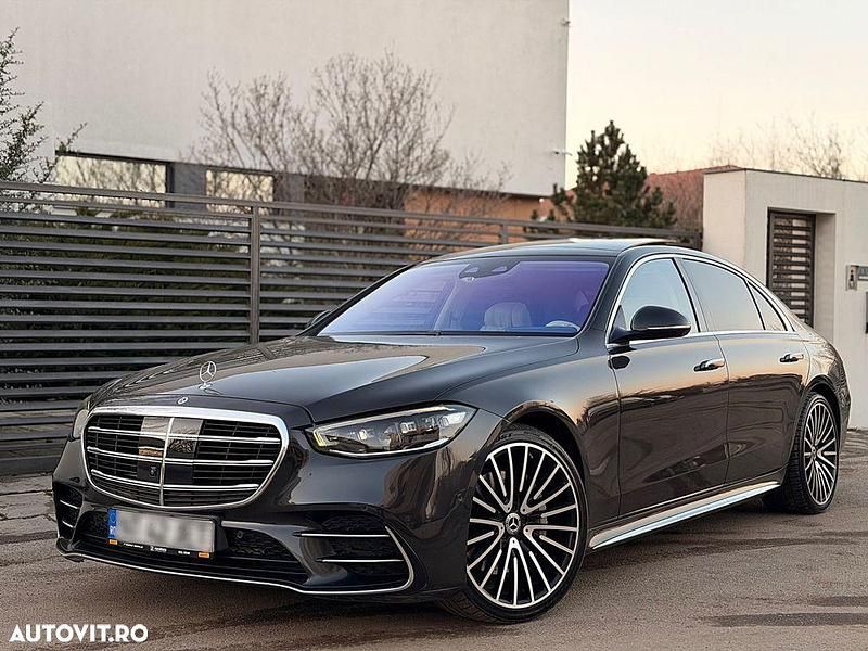 Second-hand Mercedes S500 435 CP (319 kW) 2021 Culoarenegru Berlinǎ