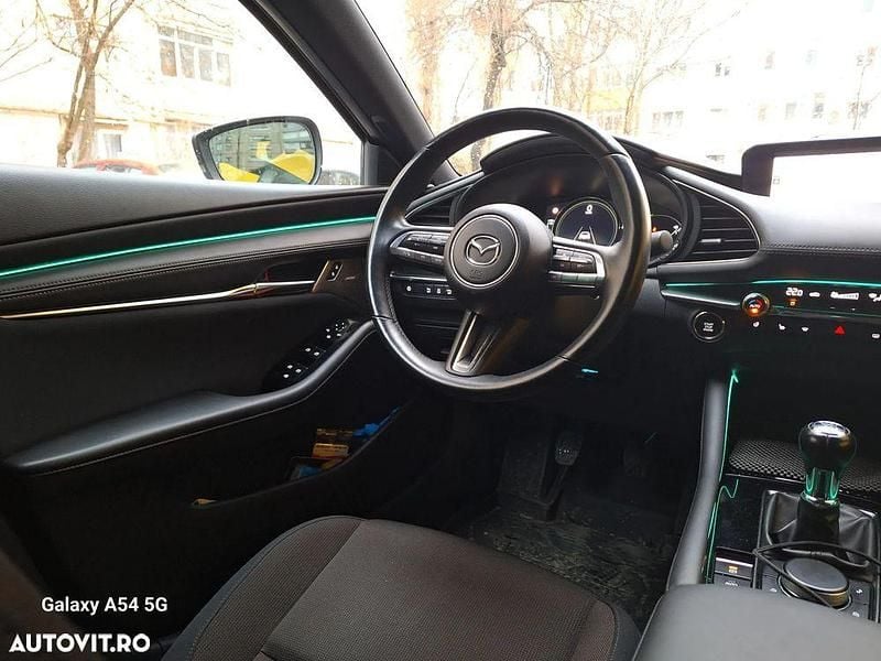 Gri Utilizat 2019 Mazda 3 Hatchback | 15.500 EUR (Preț bun) - Imagine 1/4
