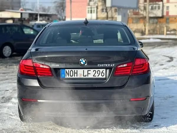 Second-hand BMW 520 184 CP (135 kW) 2011 Berlinǎ