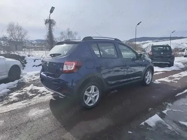 Second-hand Dacia Sandero Stepway 90 CP (66 kW) 2017 Berlinǎ
