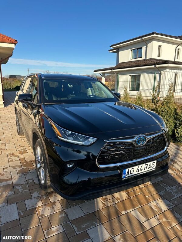 Negru Utilizat 2023 Toyota Highlander Executive SUV | 53.000 EUR - Imagine 1/4