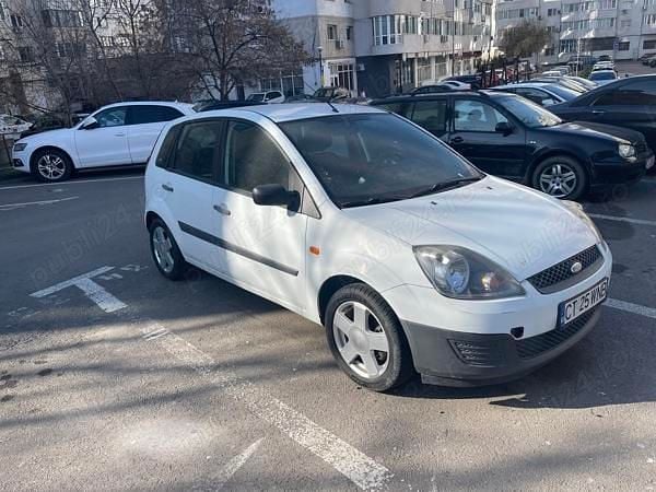 Second-hand Ford Fiesta 68 CP (50 kW) 2008 Alb Hatchback